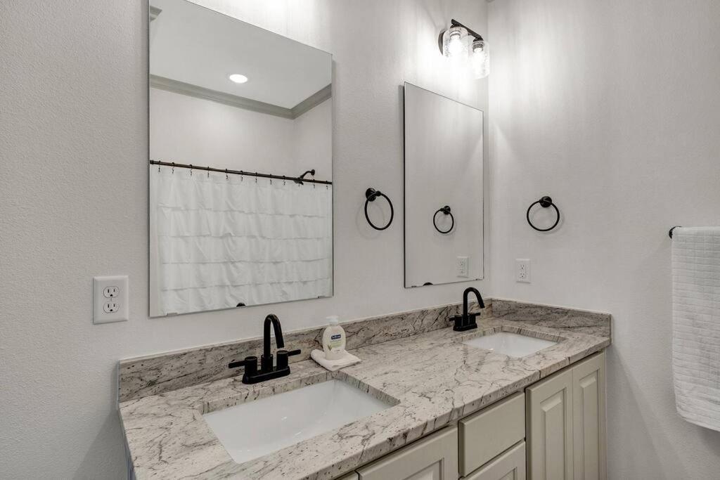 Willa Alamo Luxury Living Up To 11 Tyler Zewnętrze zdjęcie